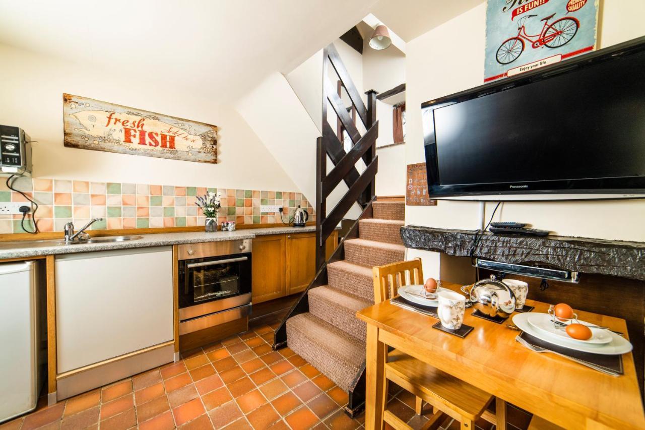 Nant Ucha Farm Villa Acrefair Exterior foto